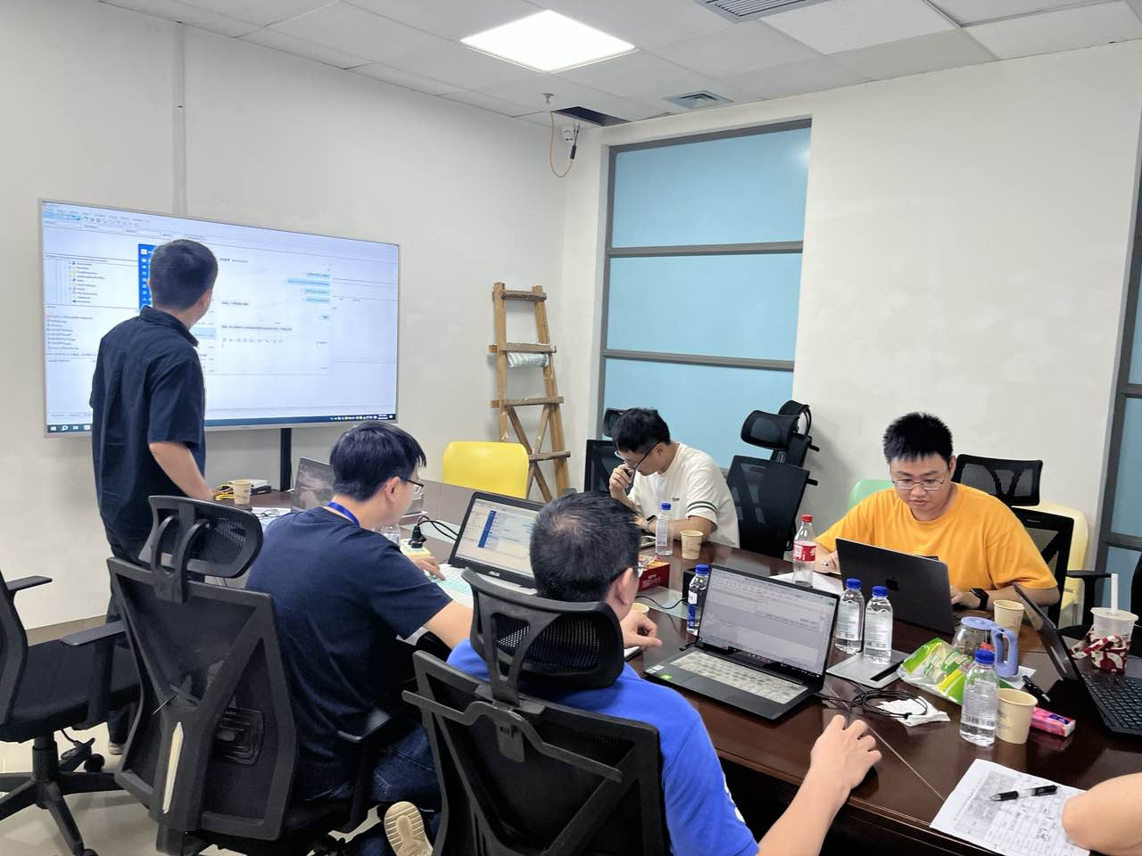 IMG_7997.jpg IMG_7997.jpg